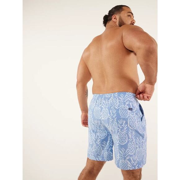 Chubbies XL 7” Classic Swim Trunk The Thigh-Napples Blue Pineapple Print - Picture 2 of 7